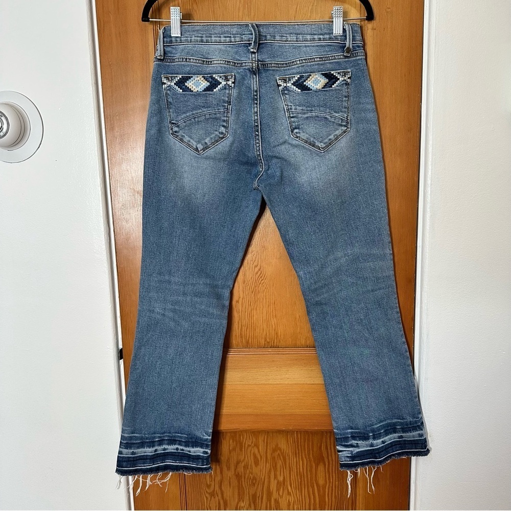 driftwood colette cropped straight leg southwestern aztec embroidered jeans - Picture 2 of 7